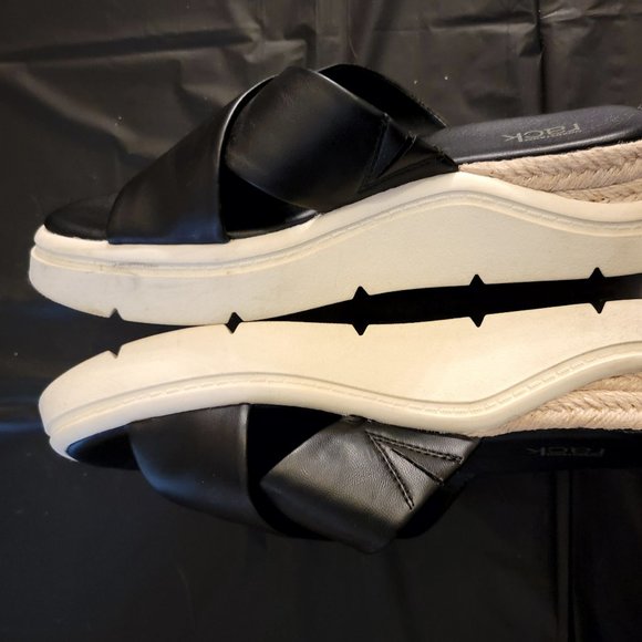 NORDSTROM RACK Women's Ziva Crossband Sport Sandal Classic Slides - Picture 5 of 10